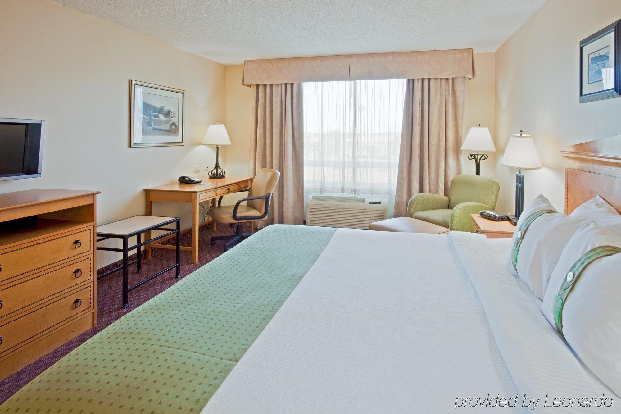 Holiday Inn Santee By Ihg Ruang foto