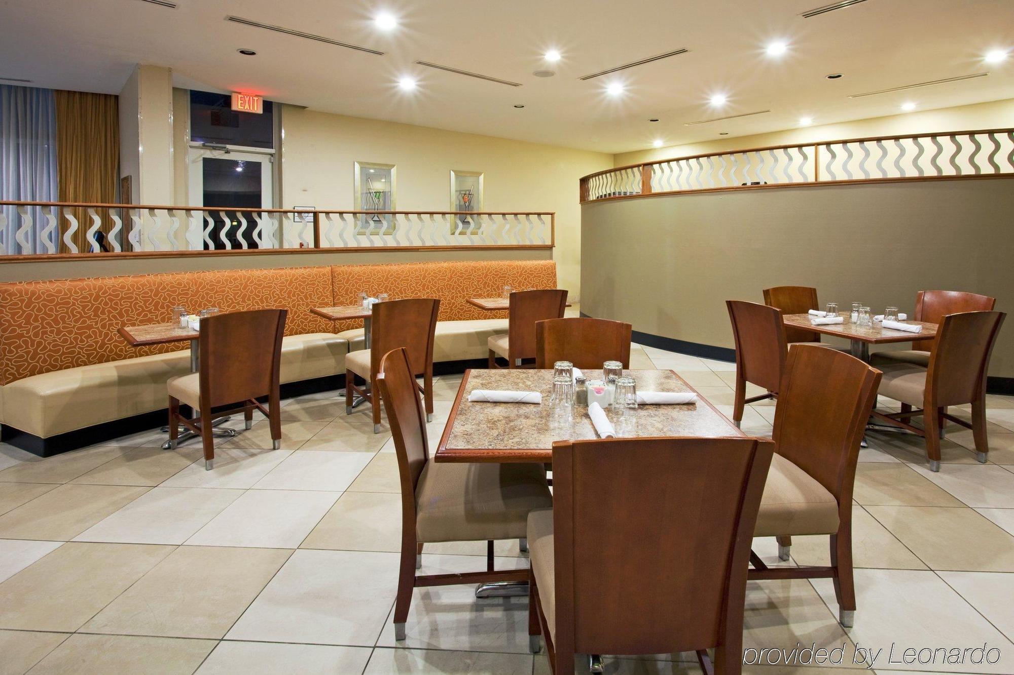 Holiday Inn Santee By Ihg Restoran foto